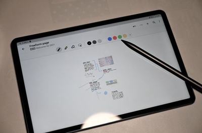 榮耀V7 Pro 軟硬件實力兼具，挑戰蘋果與華為的底氣何在？
