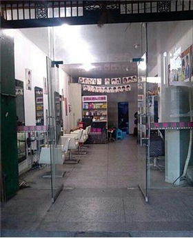 黃金地段美發店轉讓——緊鄰多家鞋廠，客源穩定，商機無限