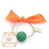 美發(fā)飾品 點(diǎn)綴青絲的藝術(shù)與時(shí)尚
